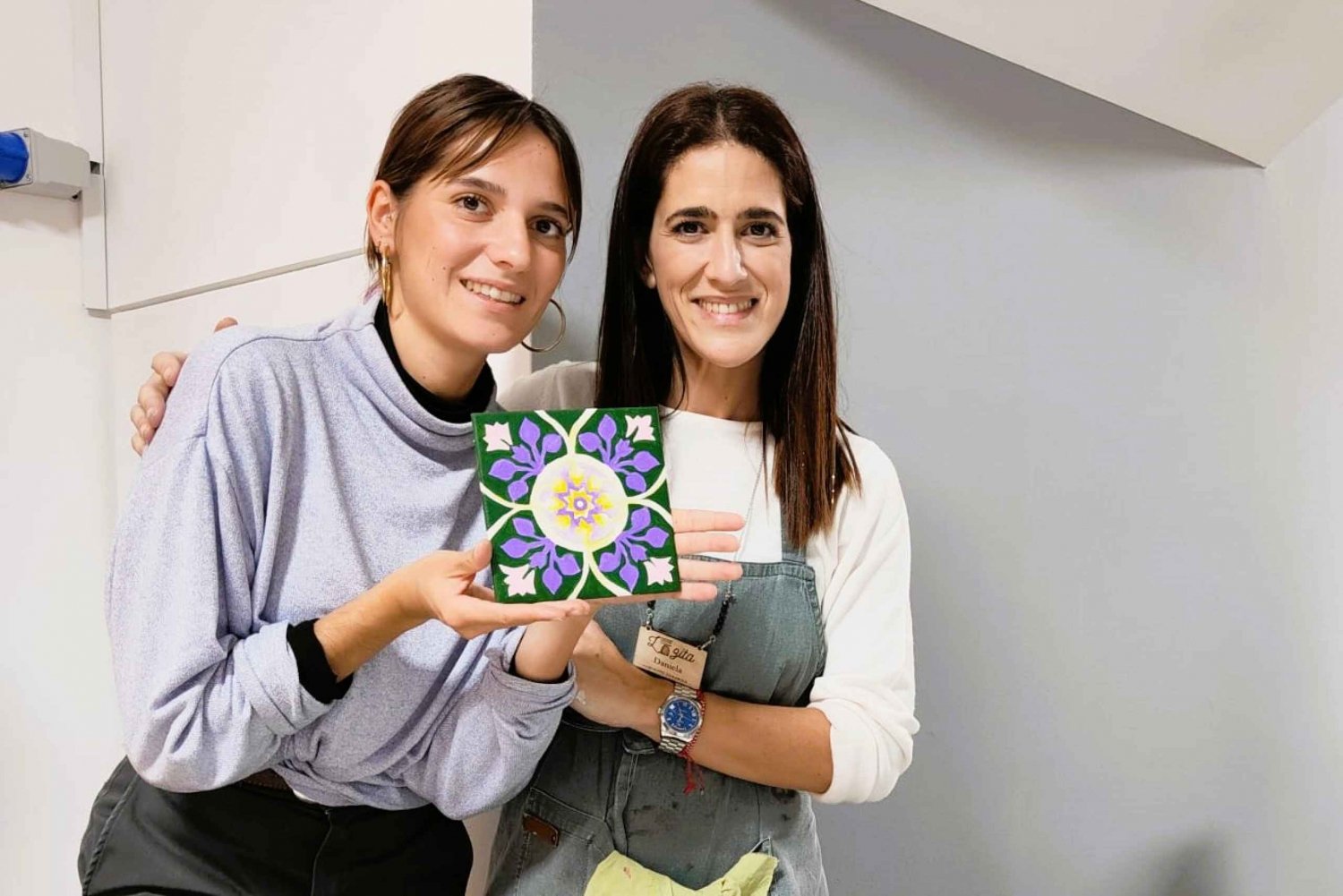 Porto: Tile Painting and Cocktails in Downtown Porto