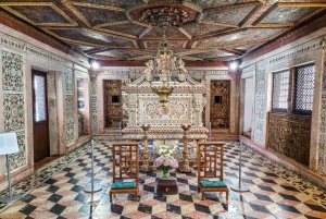 Aveiro : balade en gondole et plage de Costa Nova – tout compris.