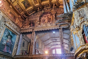 Aveiro : balade en gondole et plage de Costa Nova – tout compris.