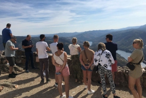 Porto to Douro Valley Private tour in a 4x4 like a native