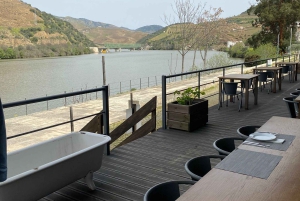 Porto to Douro Valley Private tour in a 4x4 like a native