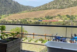 Porto to Douro Valley Private tour in a 4x4 like a native