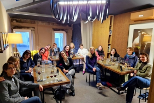 ¡Visita a Oporto con cata de vino de Oporto en una bodega escondida!