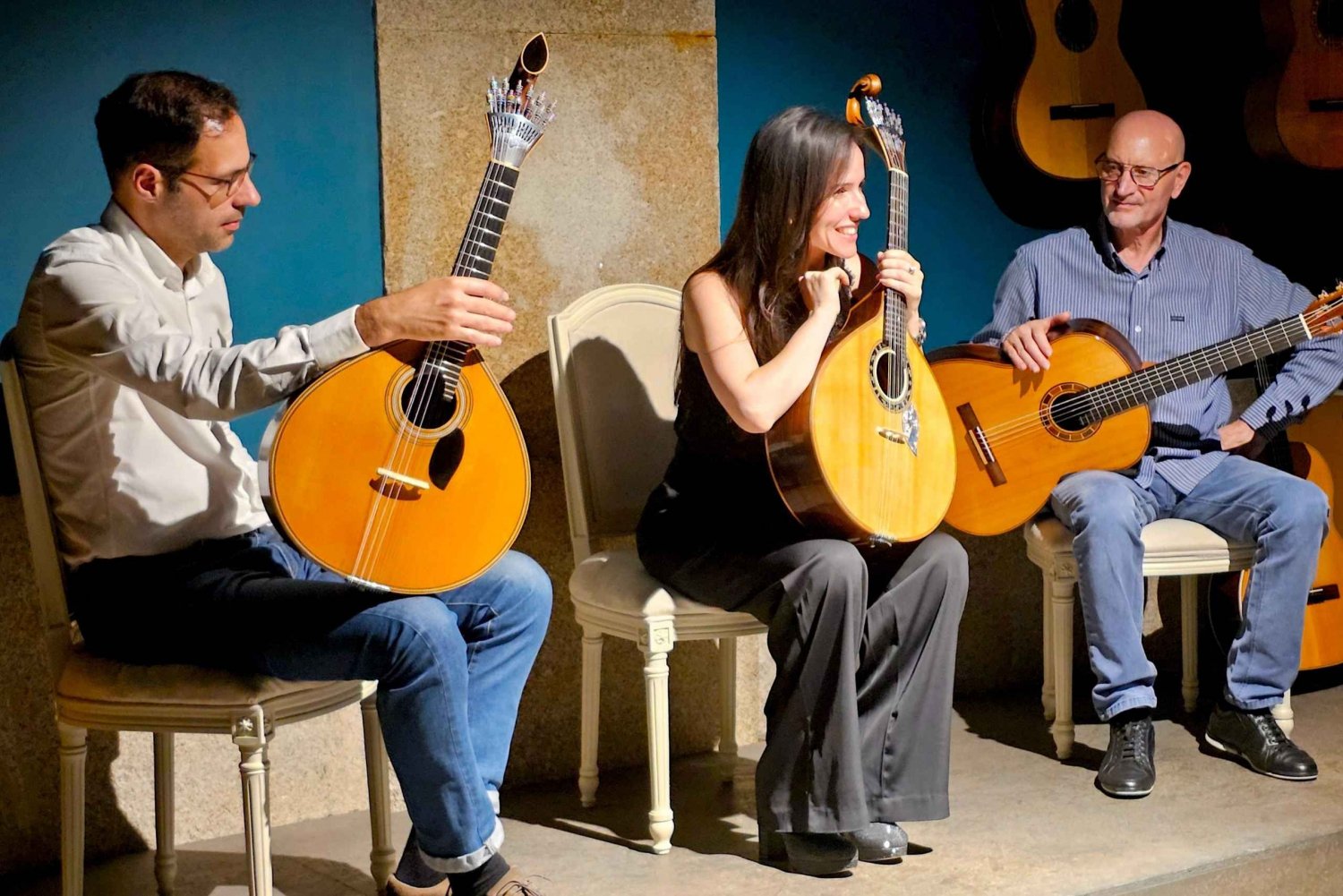 Porto: Intimate Fado Show & Port Wine at Sao Bento Station