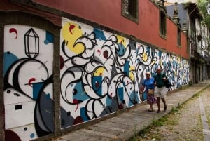 Porto Urban Stories – Street Art, Contemporary Architecture, and a Drink