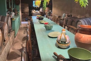 Porto: Vinho Verde Region Tour with 2 Wineries & Lunch