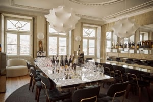 Oporto: experiencia de RV y cata de oporto añejo - Poente by Vallado