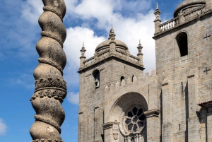 Porto Walking Tour of the city centre in small-groups