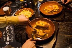 Porto: Excursão a pé para degustação de alimentos e vinhos com a Cave do Vinho do Porto