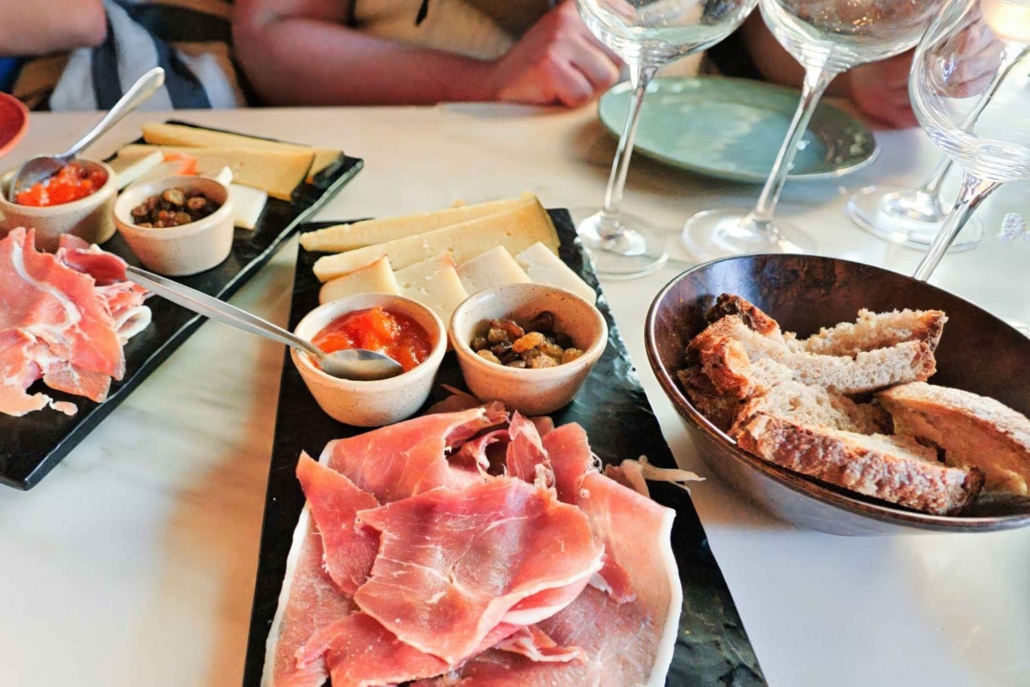 Porto: wijntour en 1 uur fado-show | alles inbegrepen