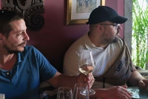 Porto: wijntour en 1 uur fado-show | alles inbegrepen