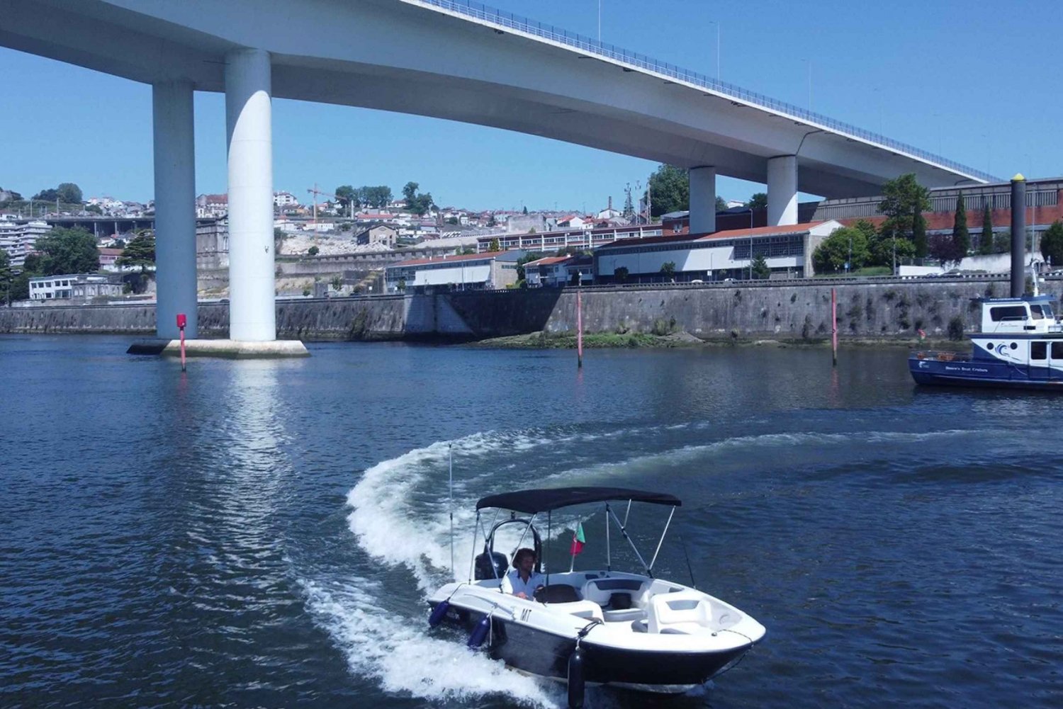 Porto : Croisière d'automne sur le Douro avec dégustation de vin de Porto