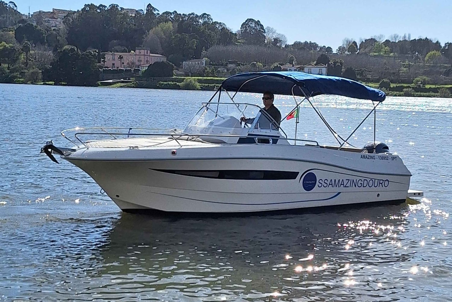 Privat bådtur i Porto med portugisisk tapas som ekstra mulighed