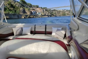 6 Brücken, Nicht geteilte Bootstour 1h30m, Gruppenpreis bis zu 6px