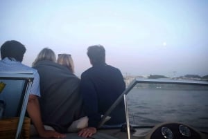 6 Brücken, Nicht geteilte Bootstour 1h30m, Gruppenpreis bis zu 6px