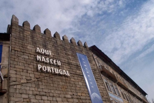 ポルト発ギマランイス州のプライベート半日ツアー