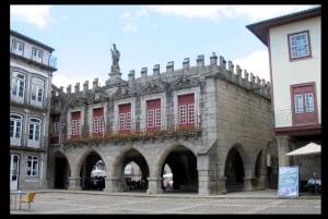 Visite privée de Guimarães d'une demi-journée depuis Porto