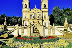 Tour Religioso Privado a Santiago Compostela y Braga