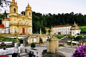Tour Religioso Privado a Santiago Compostela y Braga