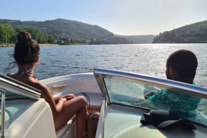 Private speedboat trip on the Douro