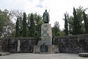 Private Tour From Porto: Guimarães and Braga with Lunch