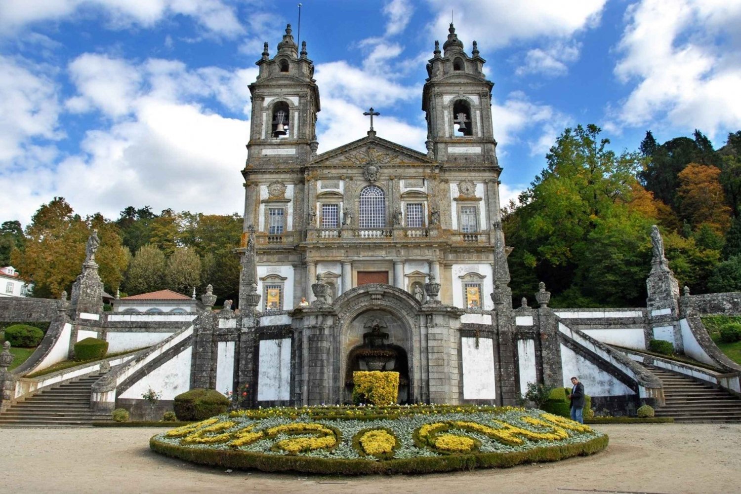 Privétour vanuit Porto: Guimarães en Braga met lunch