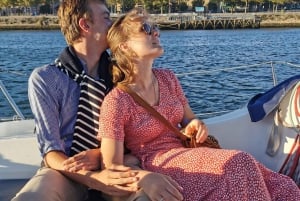 Romantische Tour auf einem luxuriösen Segelboot mit Vintage-Transfer 4H