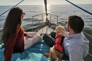 Romantische Tour auf einem luxuriösen Segelboot mit Vintage-Transfer 4H