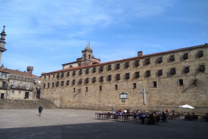 Santiago de Compostela & Valença - privat tur fra Porto