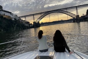 Yachtkryssning med sex broar på floden Douro i Porto