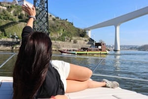 Yachtkryssning med sex broar på floden Douro i Porto