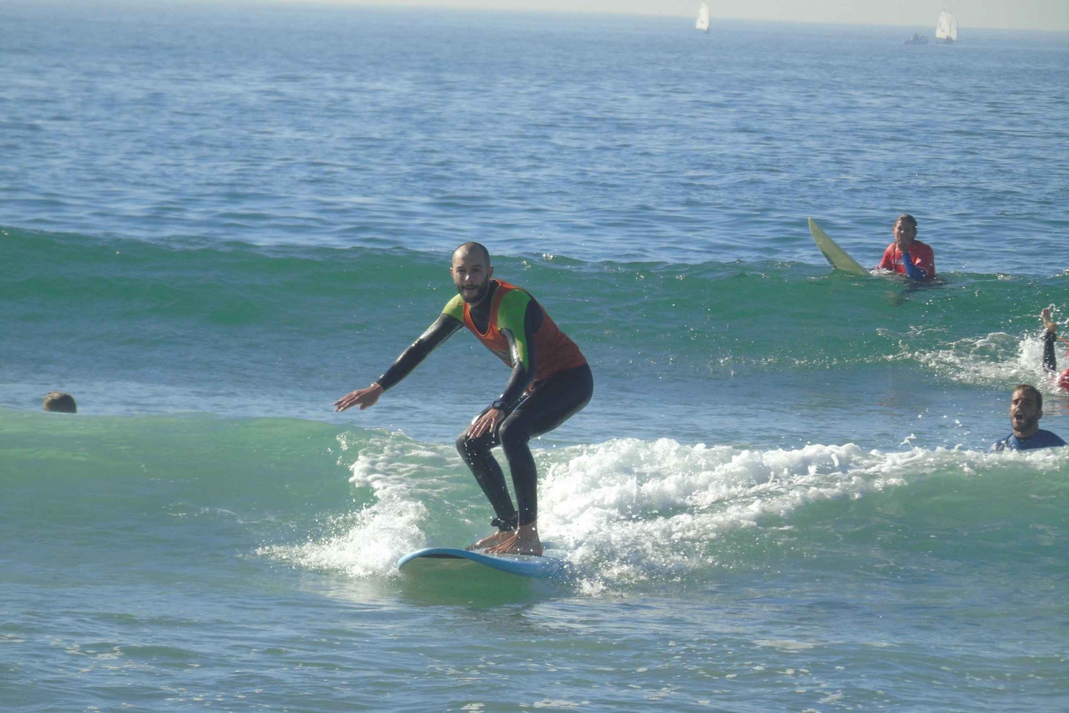 Porto: Surf Lesson in a small group