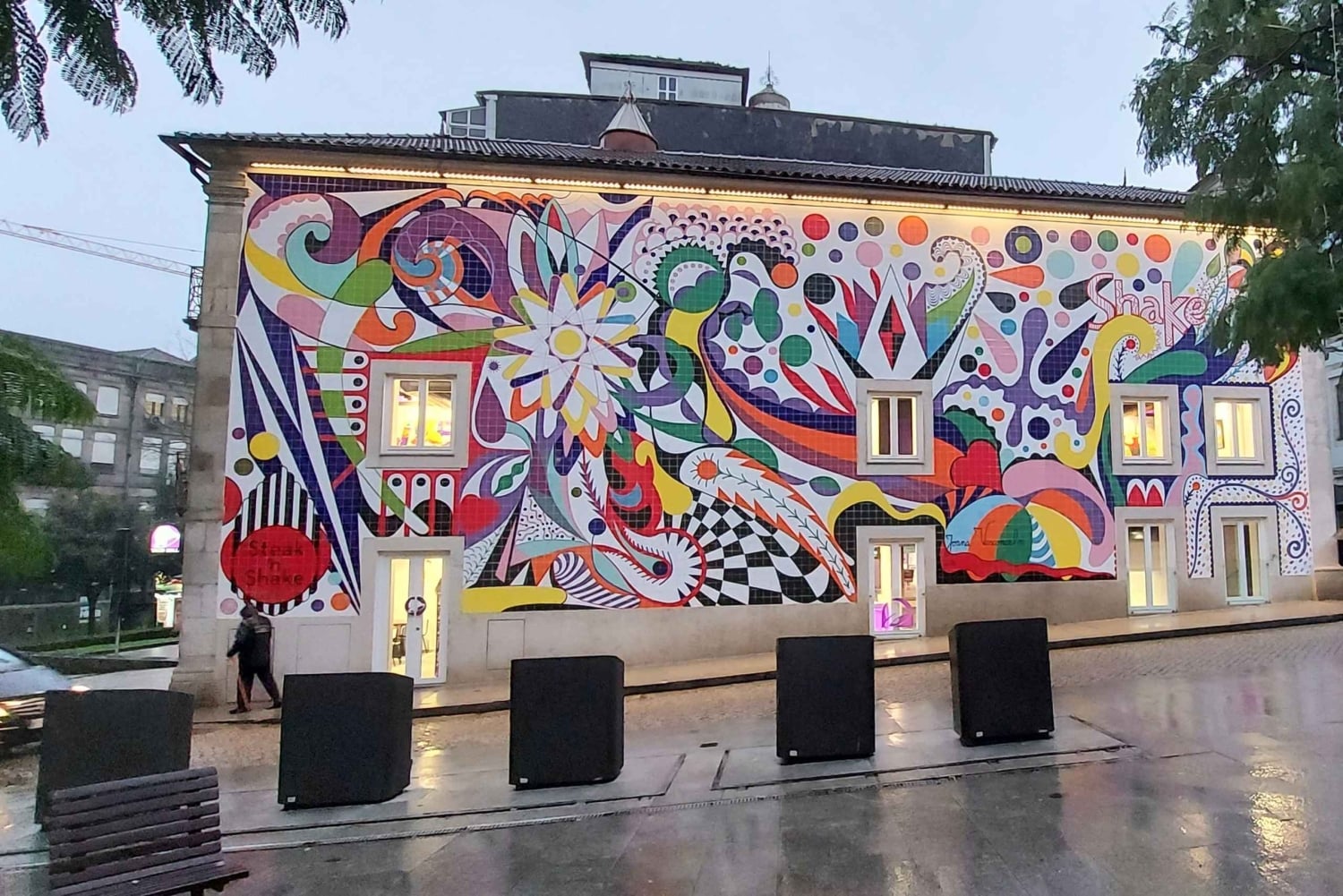 Porton historia kaakettien takana