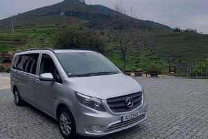 Transferts en taxi depuis la gare routière ou ferroviaire de Campanhã vers la ville de Porto