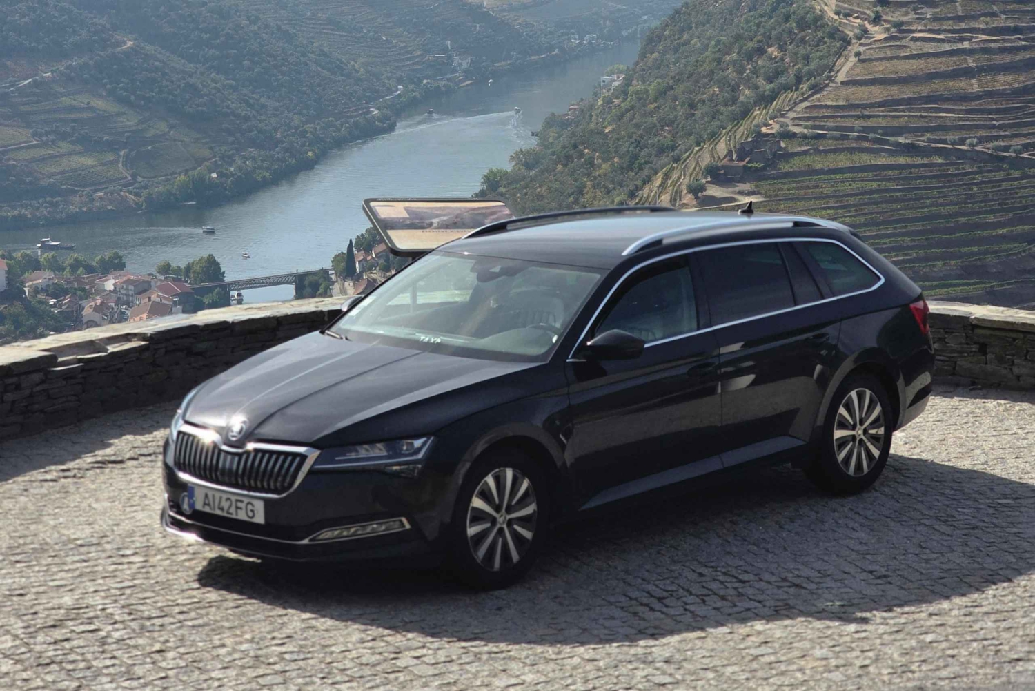 Transfers Táxi Porto Airport Opo / City and City / Airport