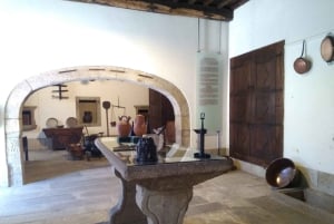 Vinho Verde 2 Wineries + Guimarães - from Porto