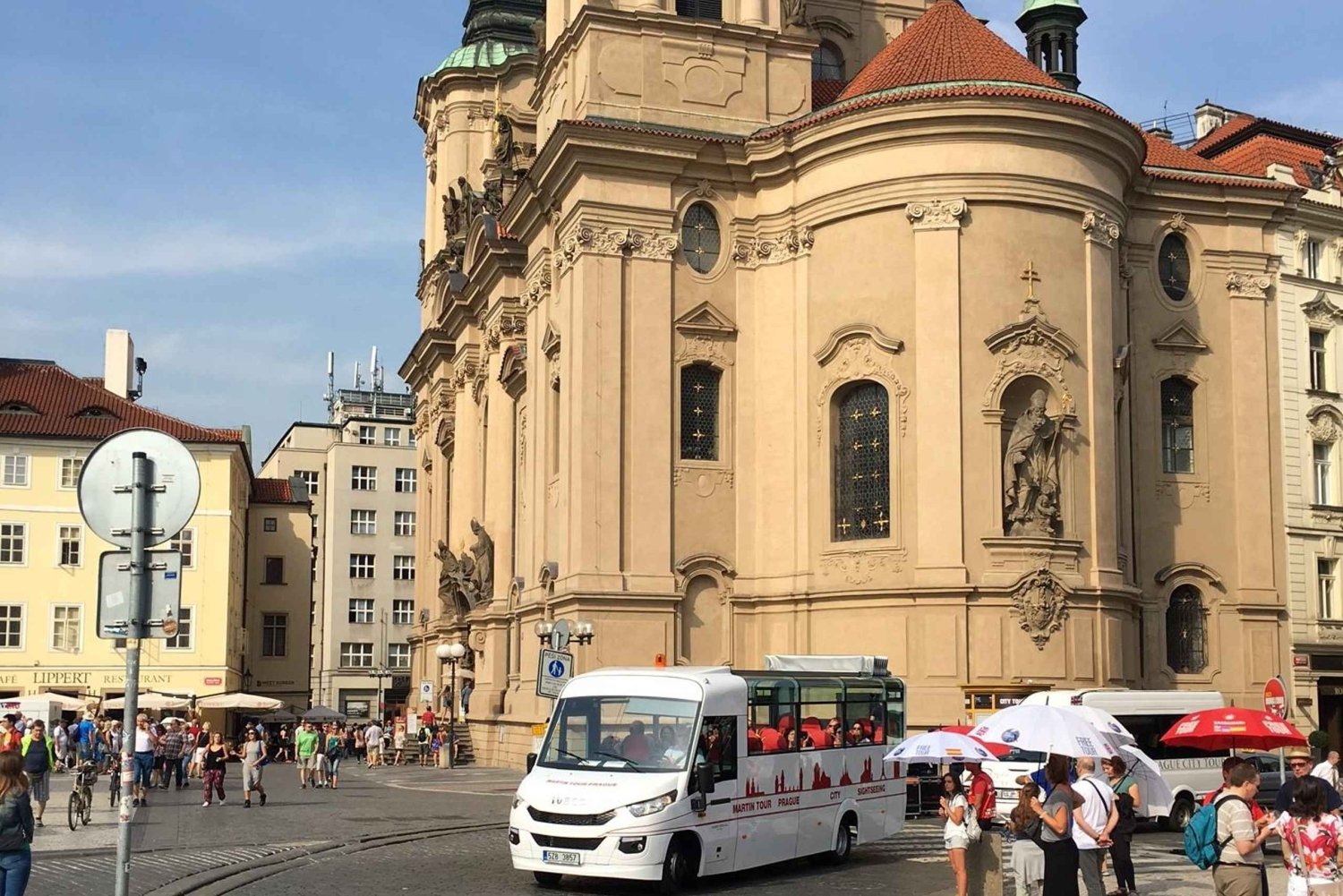 1-Hour Orientation Tour by Bus and Museum story of Prague