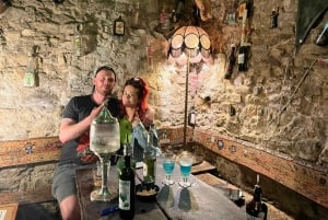 Absint-smaking i Praha: Historisk kjelleropplevelse