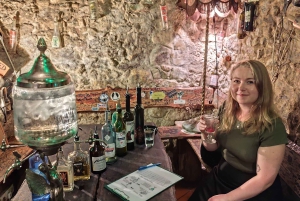 Absint-smaking i Praha: Historisk kjelleropplevelse