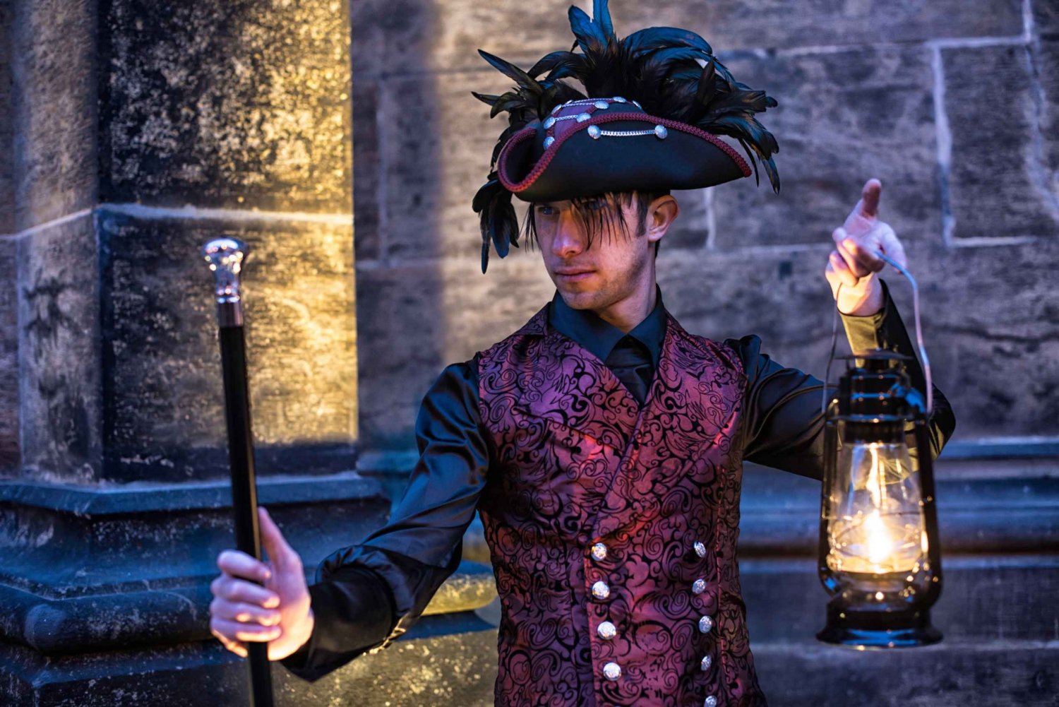 Prague: Alchemy & Mysteries Bridge and Castle Evening Tour