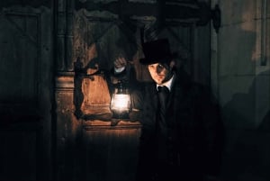 Prague: Alchemy & Mysteries Bridge and Castle Evening Tour