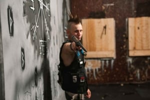 Axe Throwing in Fun Arena in the centre of Prague