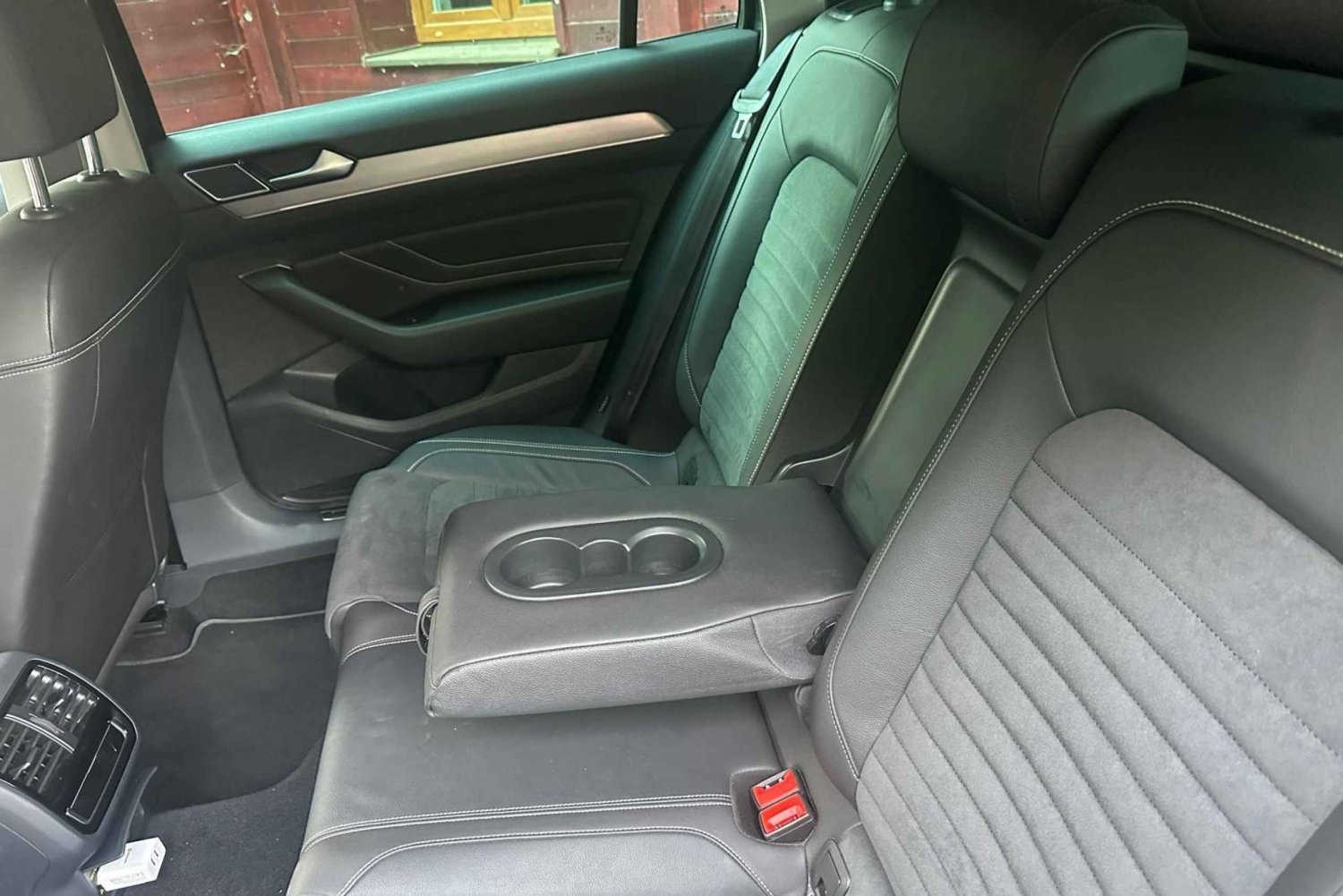 Berlin to Prague Private Transfer