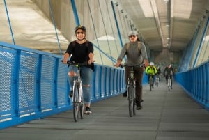 Wiejska wycieczka rowerowa z Pragi do zamku Karlstejn