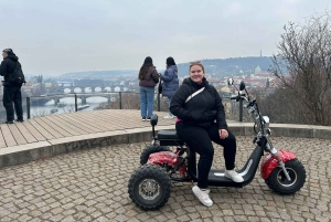 Prag: Geführte Sightseeingtour mit dem Elektro-Dreirad