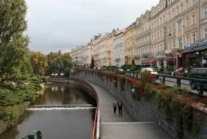 From Prague: Day trip to Karlovy Vary