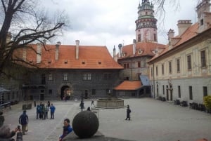 From Prague: Full-Day Cesky Krumlov Tour with Castle Entry