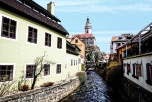 From Prague: Full-Day Cesky Krumlov Tour with Castle Entry