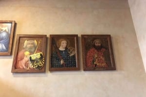 Prahasta: Karlstejnin linnakierros