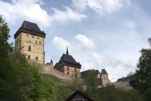 Prahasta: Karlstejnin linnakierros